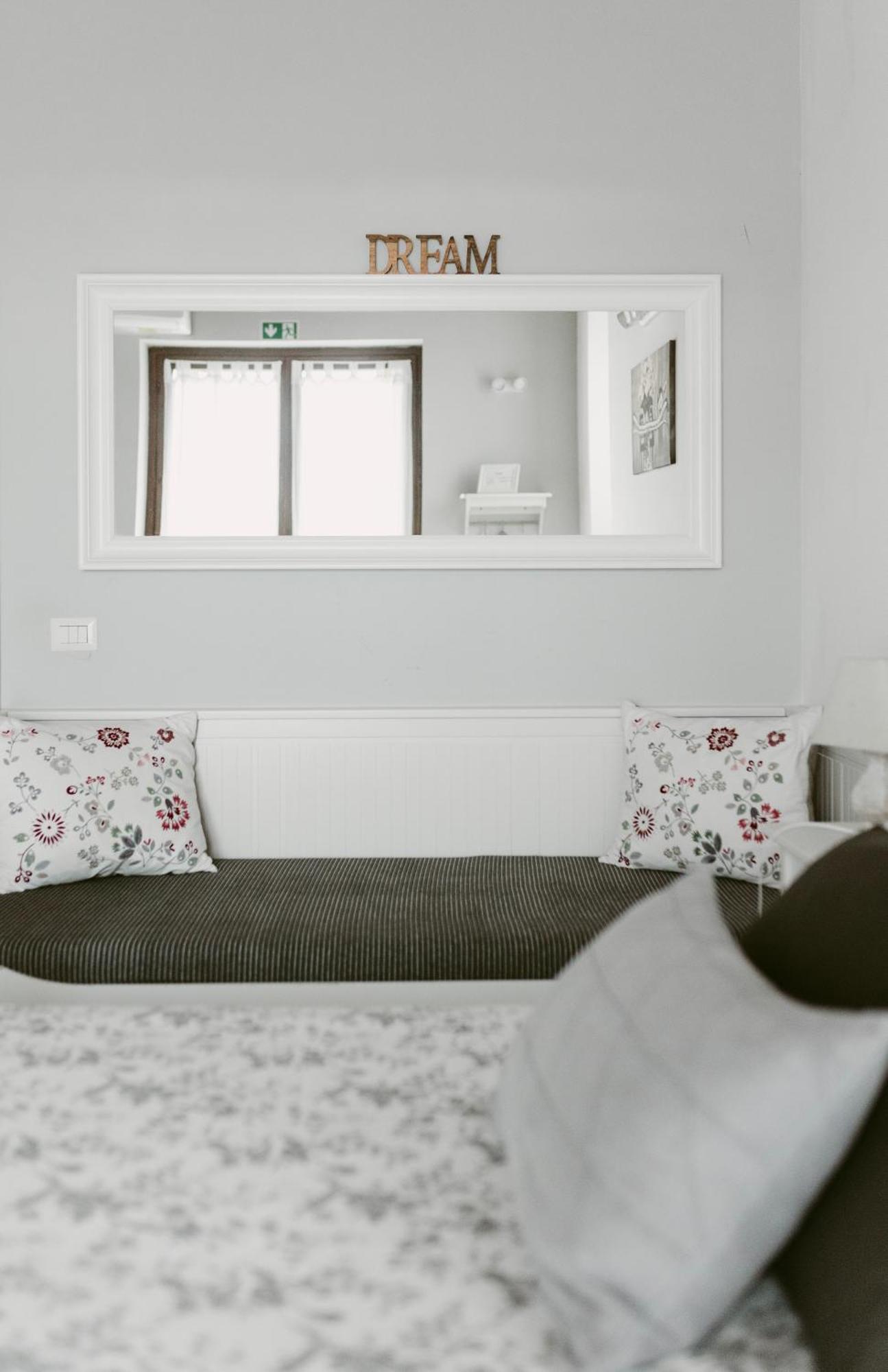 La Casetta Malpensa Guesthouse Case Nuove  Room photo